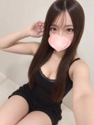 はづき【華奢に色づく♡妖艶シルエット美女】