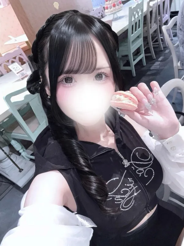 小羽まゆ