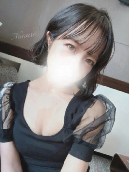 ななせ