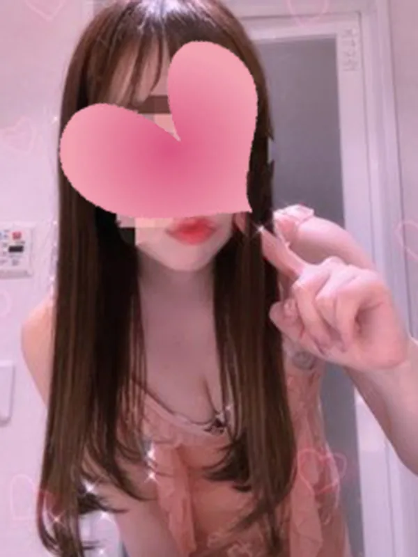 白咲えま