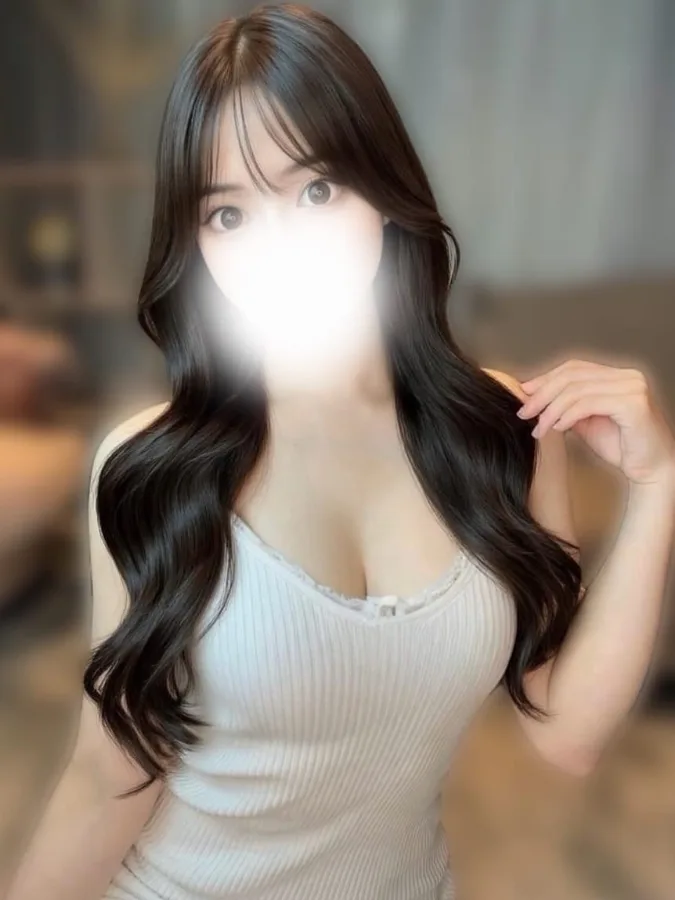 ゆりな (-)