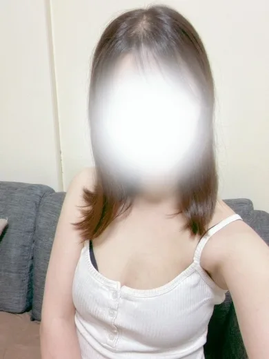 成田 りな