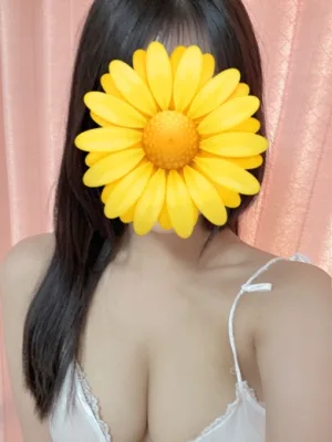 T. 164 cm B. E cup