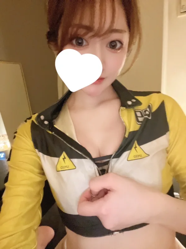 杏 まりな