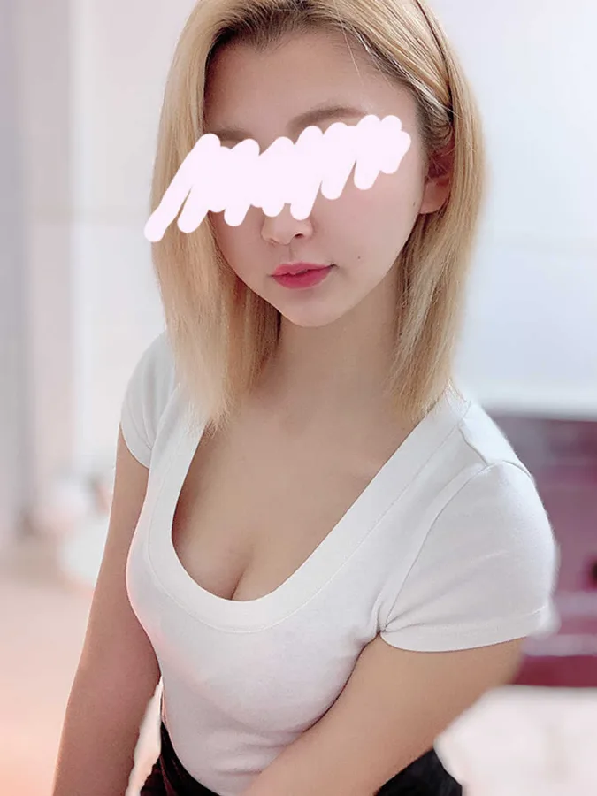 片瀬なぎさ