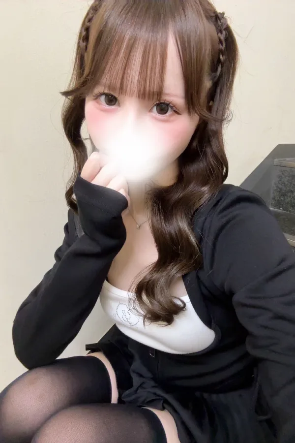 華宮れいら