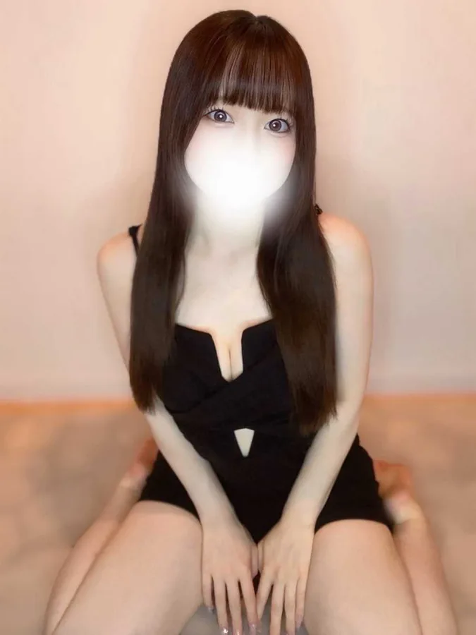 美玲ろい