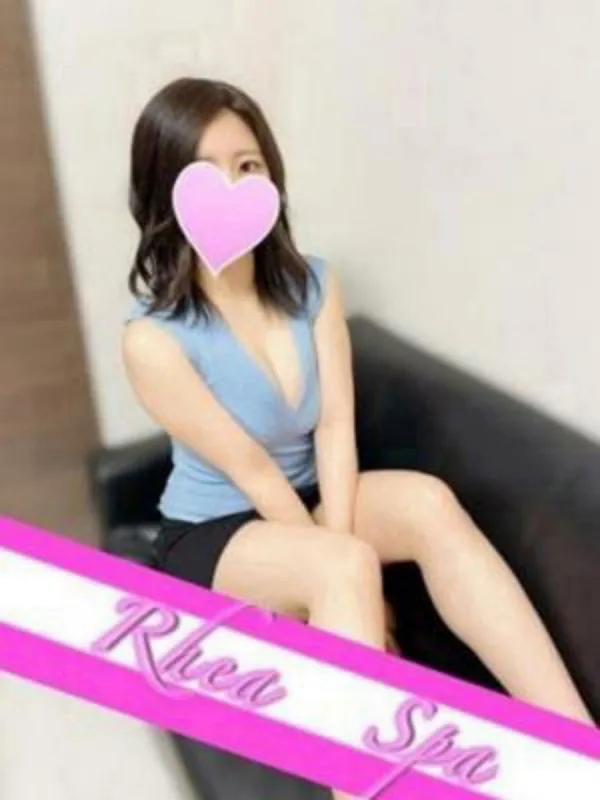 若槻みやこ