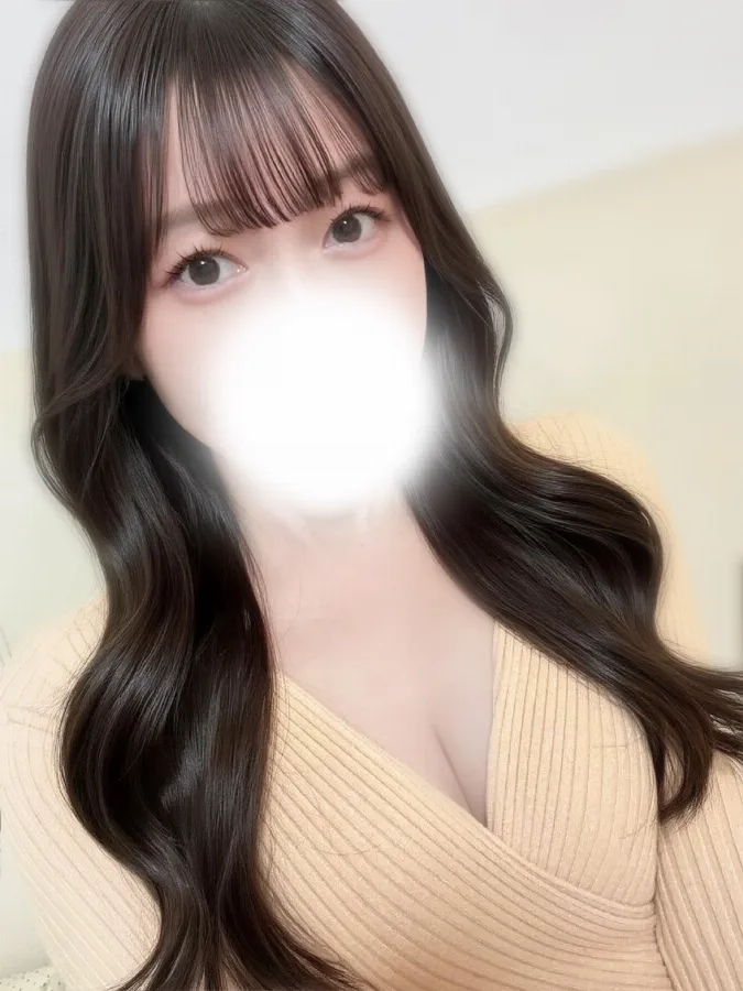 小羽ひな