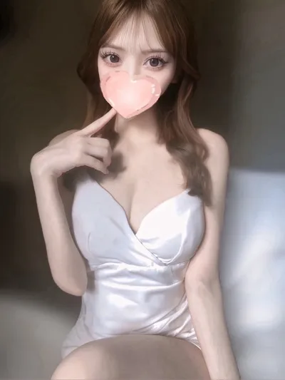 みりや【奇跡レベル♡清楚モデル級美女】