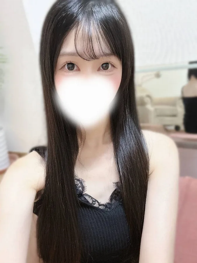愛沢もも