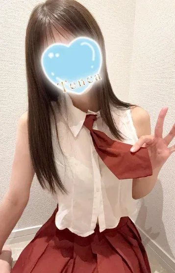 みな(18)