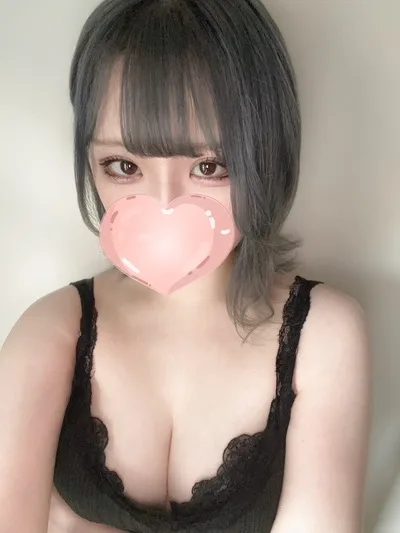 ゆみり【愛らしすぎる激推しセラピ♡】