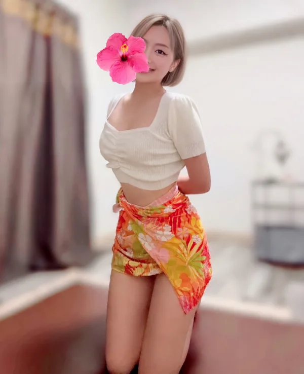 伊是名いろは
