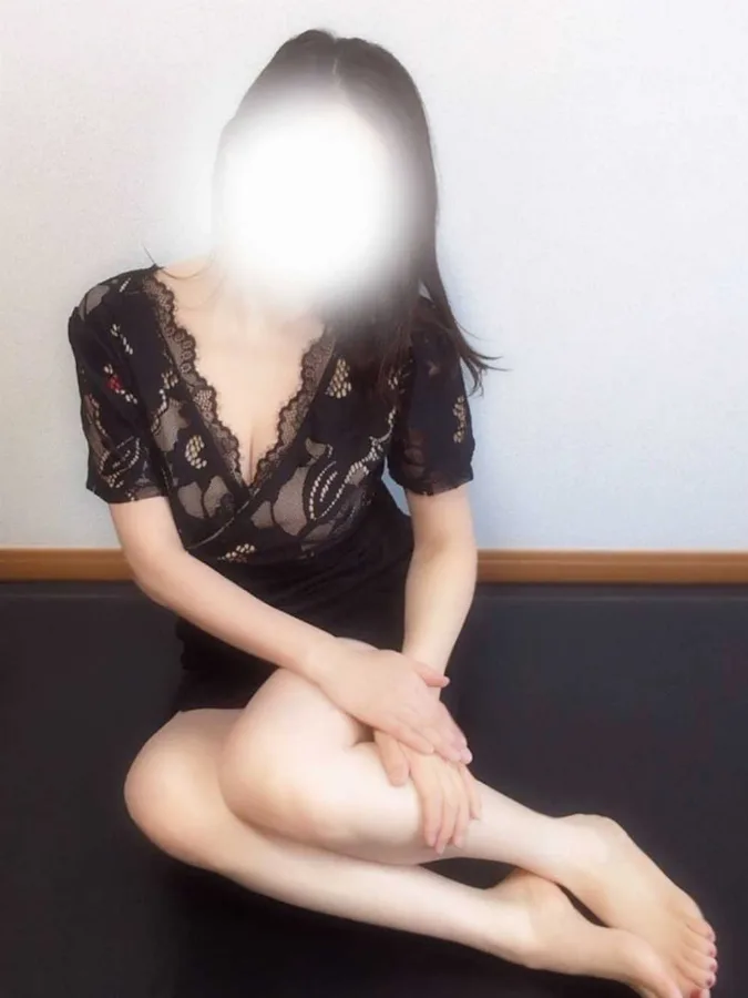 桐澤ひとみ