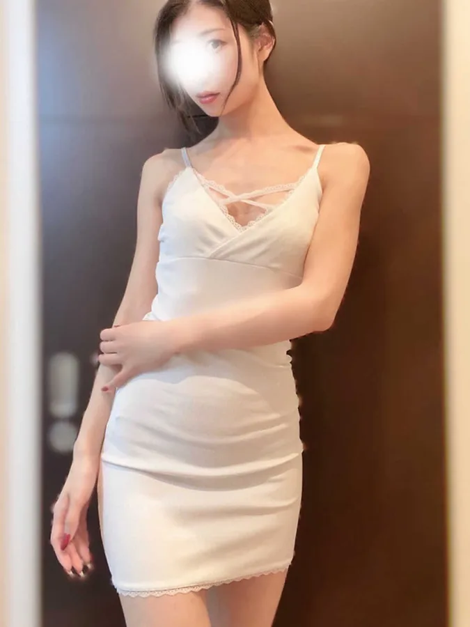 秋吉カンナ