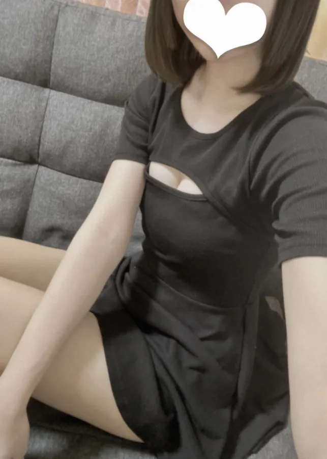 香坂ちなつ