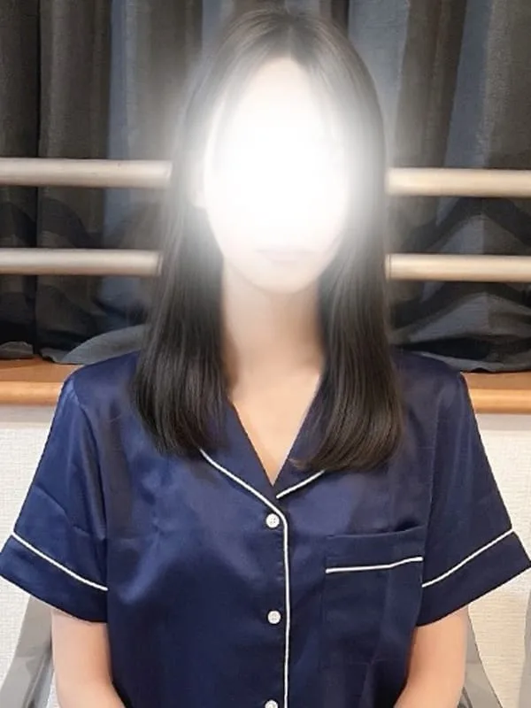 上原かれん