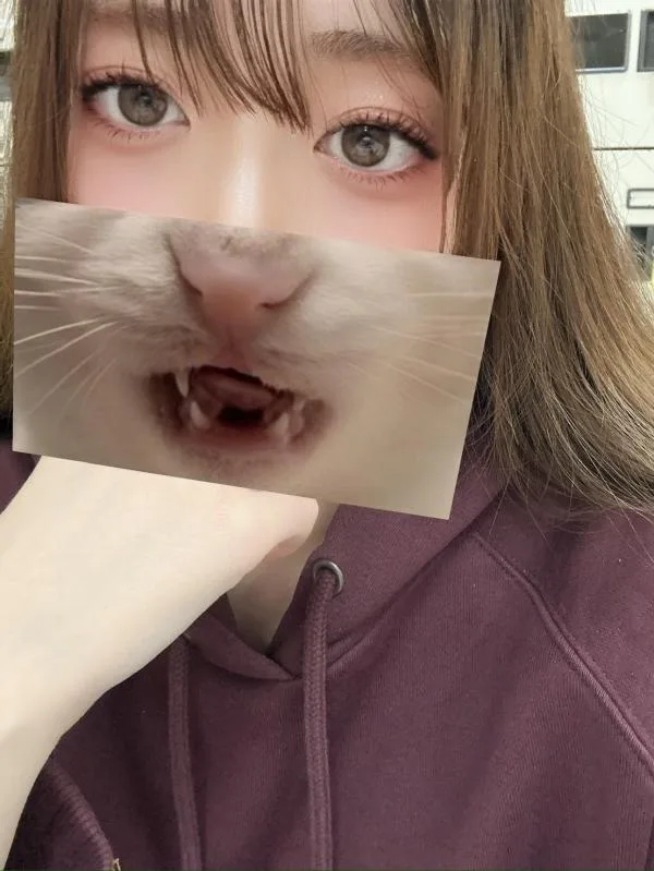 秋山ゆな