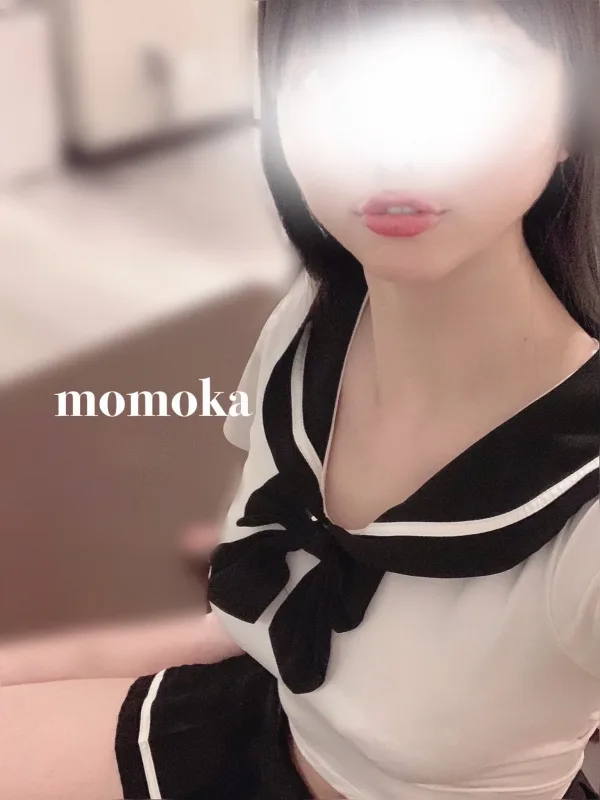 綾瀬ももか