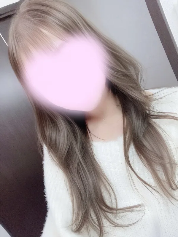 皐月えみり