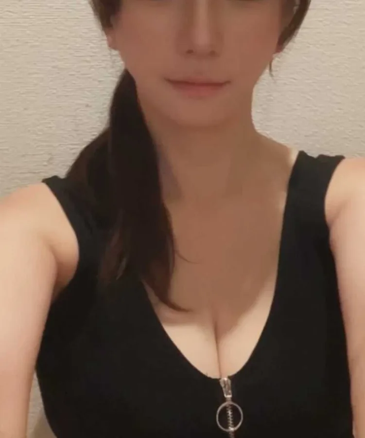 深田つばき