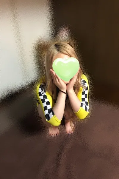 ももあ