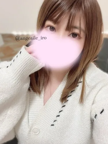 逢坂いろは