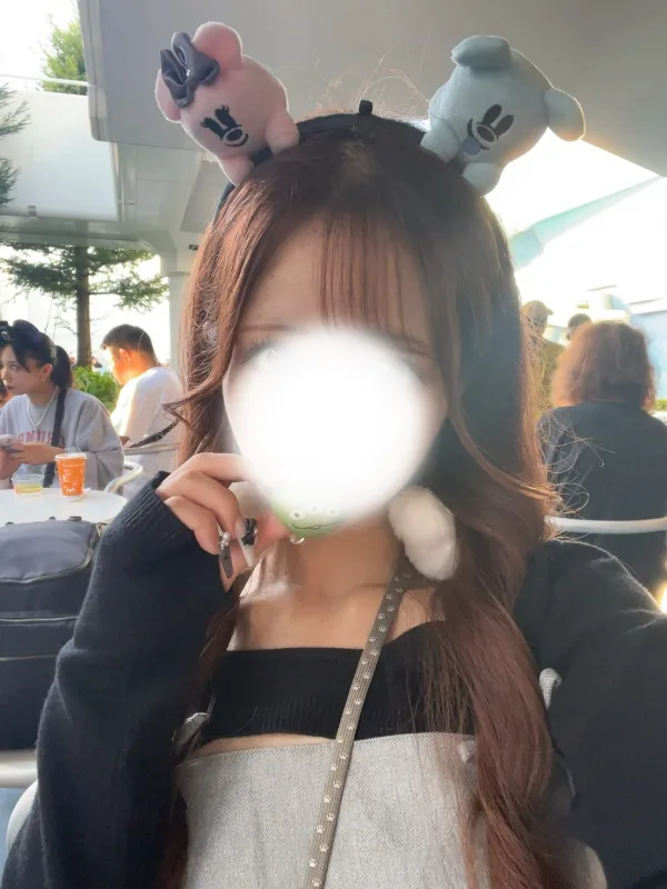 香月 せりな