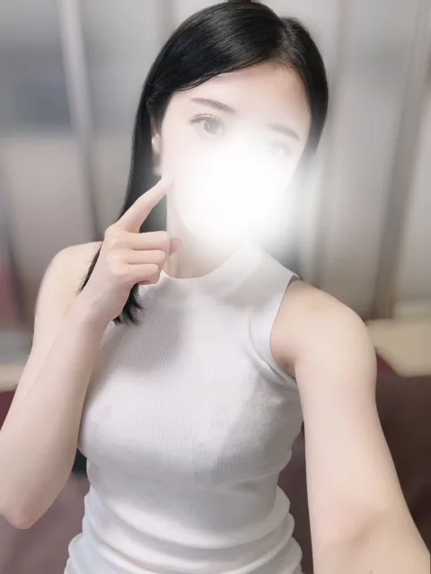 真白まりん