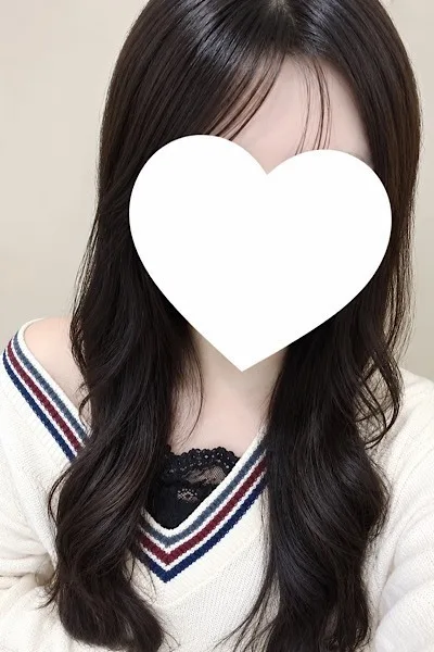 秋月かえで