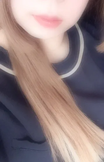 雨宮 うい(22)