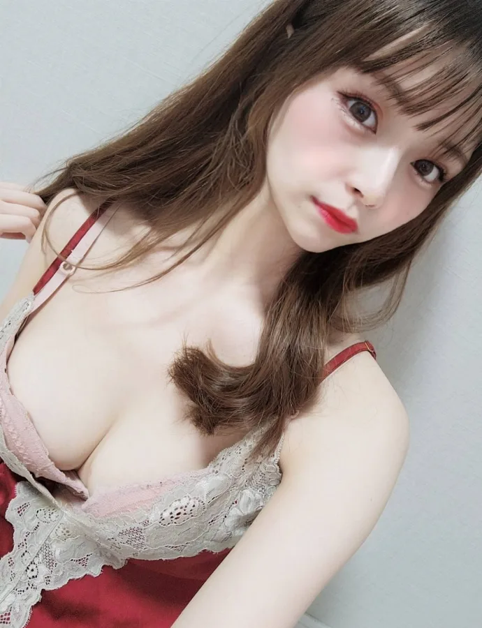 神咲えま