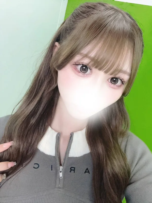 小坂 まゆ