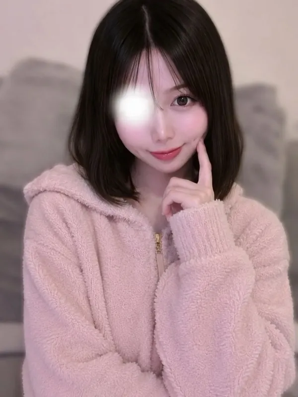 鷲尾あやか