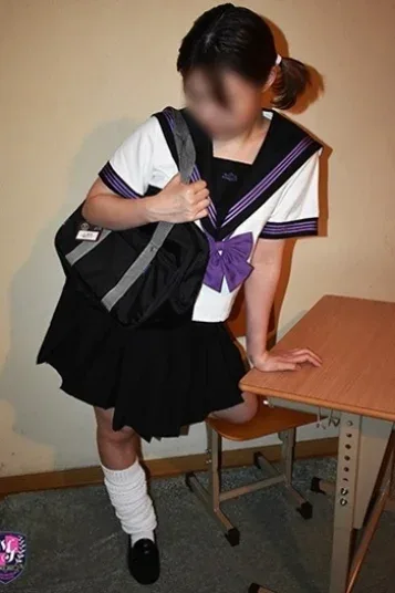 倉又なに(20)
