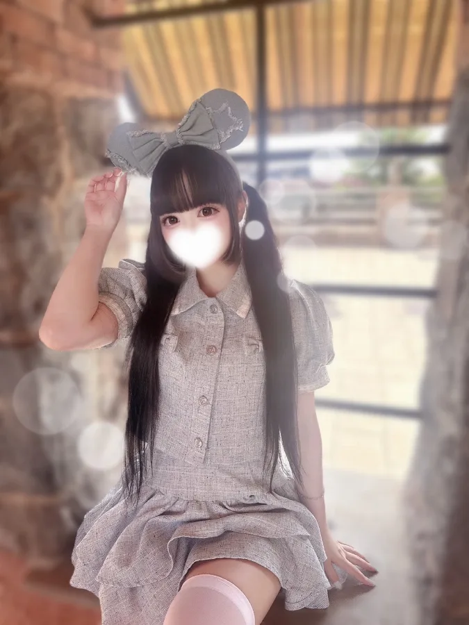 白薇りりあ
