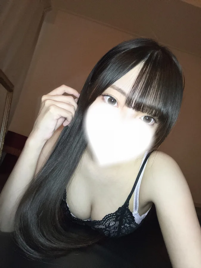 宇佐美ゆな