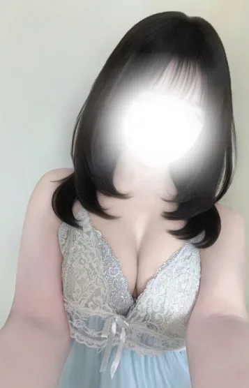晴風 うらら(24)