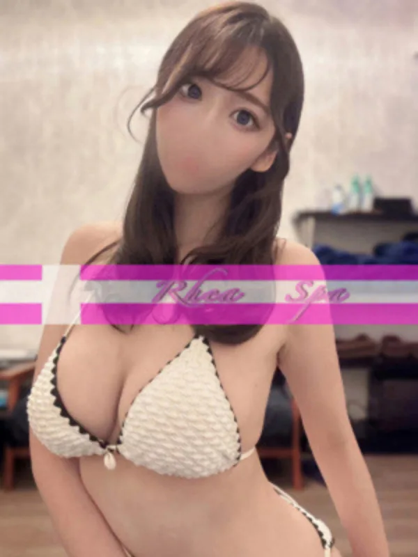 百井まゆ