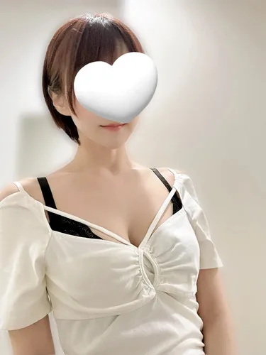 葉月いより