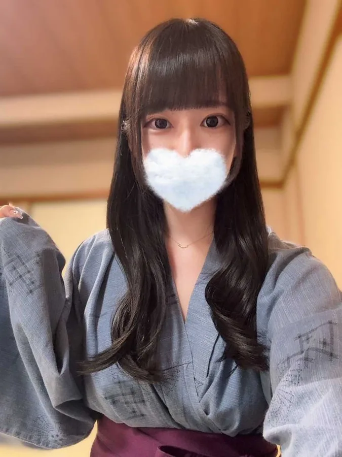 小林ひなた