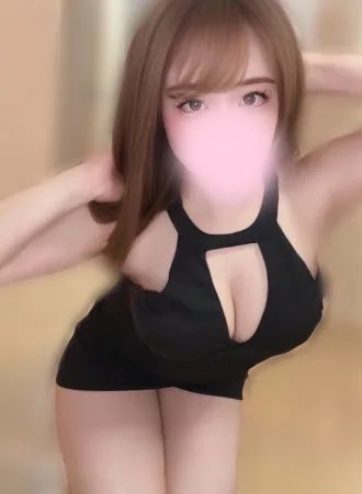 藤咲みい〜理性溶かす美女