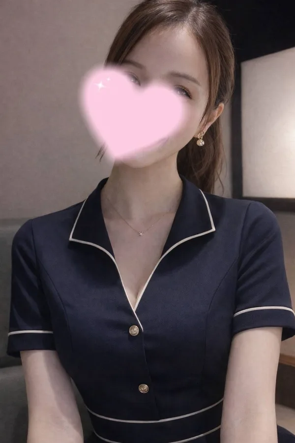 柚木 みいな