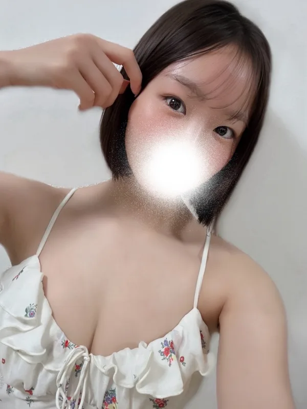 吉岡ここな