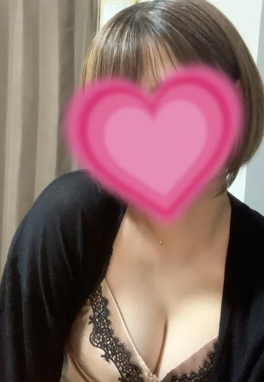 明梨(あかり)