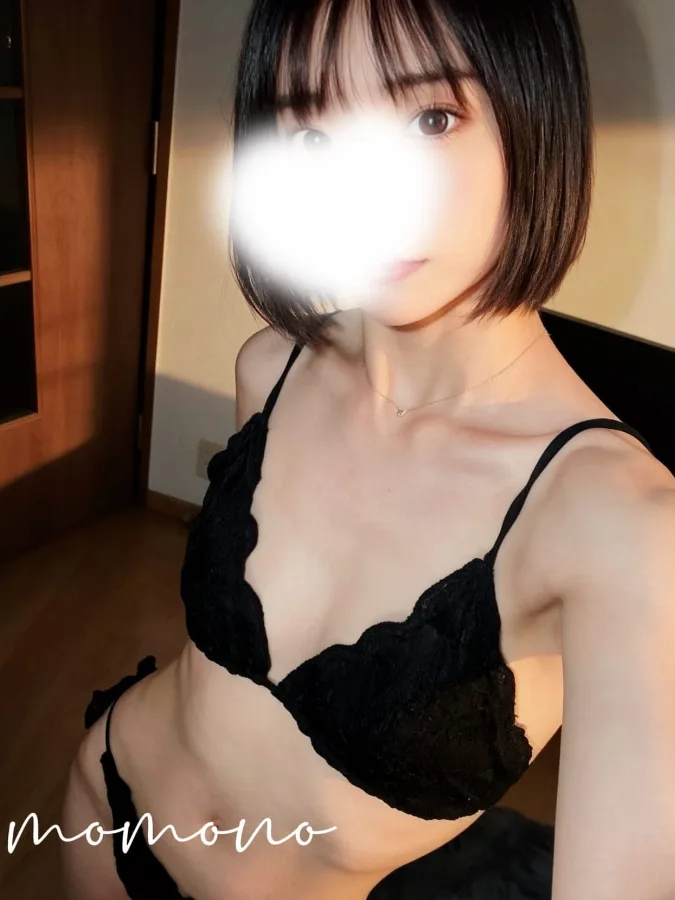 本日初出勤✨ももの
