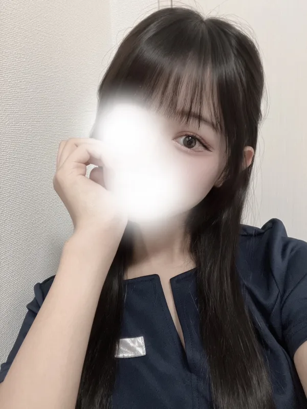 山田りな