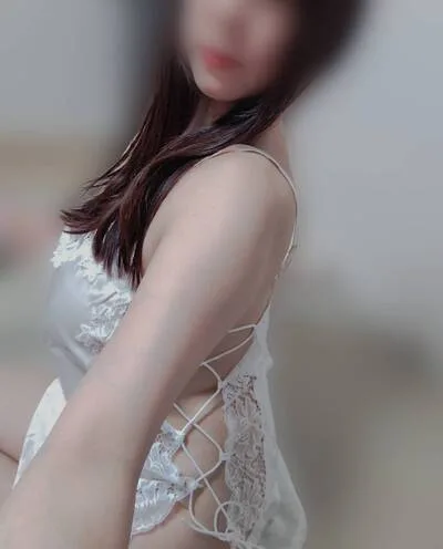 八代ゆな