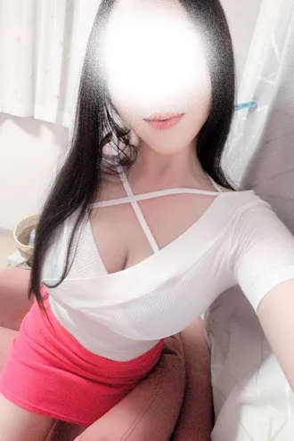 山本しおん